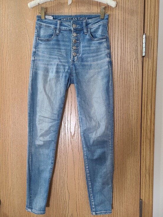American Eagle Outfitters Denim - American Eagle Light Wash Super High Rise Jeggings Skinny Jeans